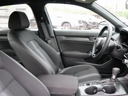 New 2026 Honda Civic Sport image 7