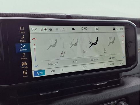 Used 2024 Jeep Wrangler Willys AWD/4WD image 7