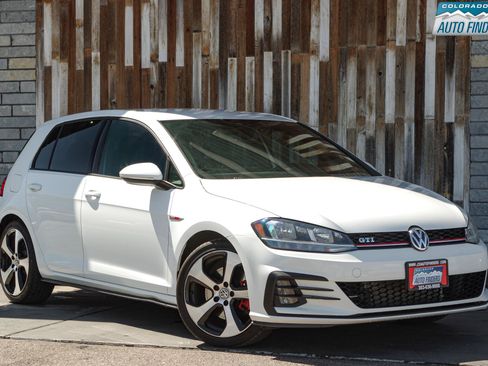 Used 2018 Volkswagen GTI S FWD image 9