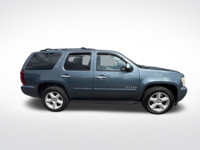 Used 2008 Chevrolet Tahoe LTZ w/ LTZ Preferred Equipment Group AWD/4WD image 9