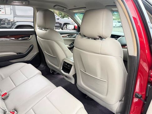 Used 2018 Cadillac CTS Sedan RWD image 18