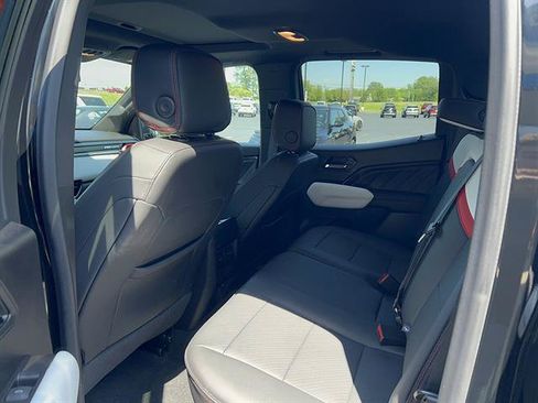 Used 2024 GMC Canyon AT4X AWD/4WD image 17