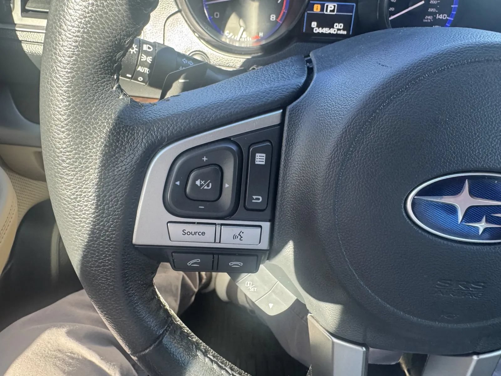 Used 2017 Subaru Outback 2.5i Limited AWD/4WD image 24