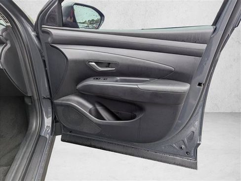 Certified 2026 Hyundai Tucson SE FWD image 25
