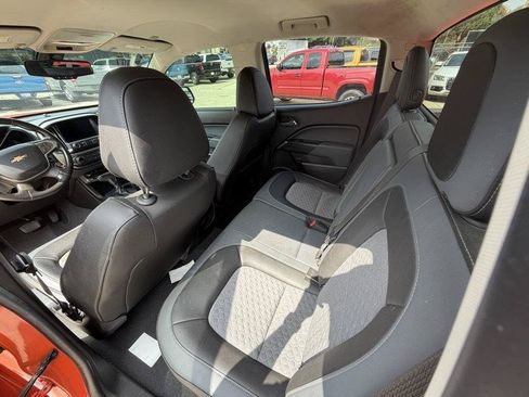 Used 2021 Chevrolet Colorado Z71 RWD image 16