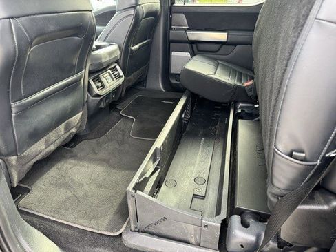 Used 2024 Ford F150 Platinum image 34