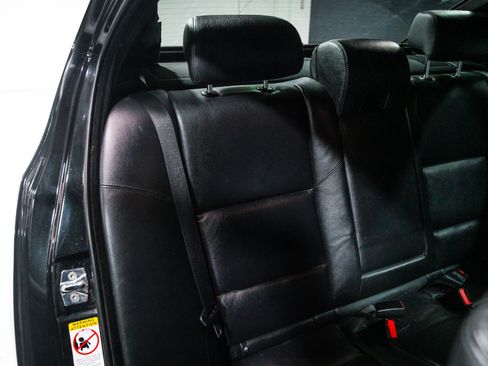 Used 2007 BMW M5 image 34