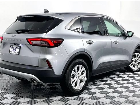 Used 2024 Ford Escape Active FWD image 12