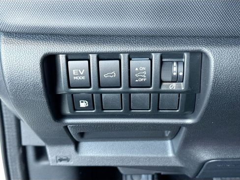 New 2026 Subaru Forester Premium image 6