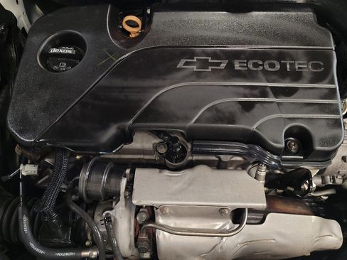 Used 2017 Chevrolet Cruze LT w/ Convenience Package image 30