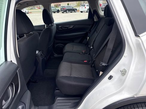 Used 2020 Nissan Rogue S AWD/4WD image 15