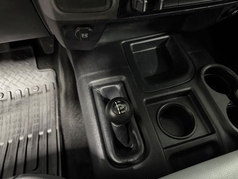 Used 2017 RAM 2500 Tradesman w/ Chrome Appearance Group AWD/4WD image 18