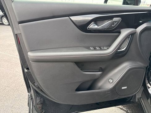 Used 2025 Chevrolet Blazer RS image 11