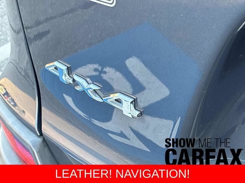 Used 2019 Jeep Cherokee Limited AWD/4WD image 15