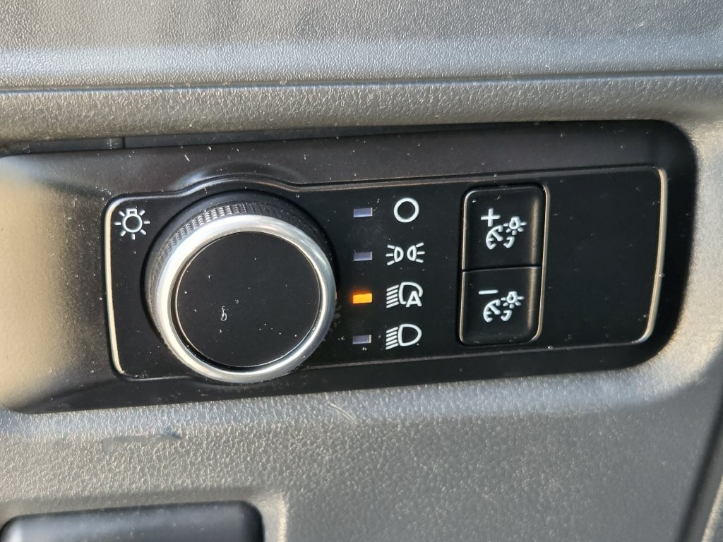 Used 2024 Ford Expedition XLT RWD image 24
