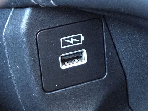 Used 2023 Honda HR-V EX-L image 8