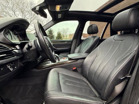 Used 2018 BMW X5 xDrive35d w/ Driving Assistance Package image 10