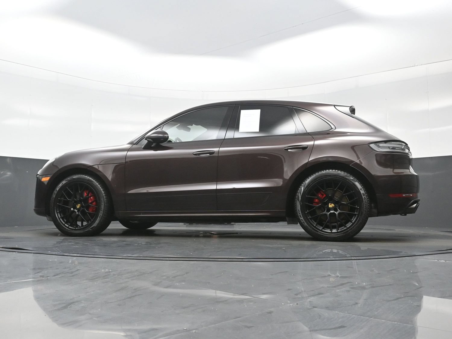 Used 2021 Porsche Macan GTS AWD/4WD image 32