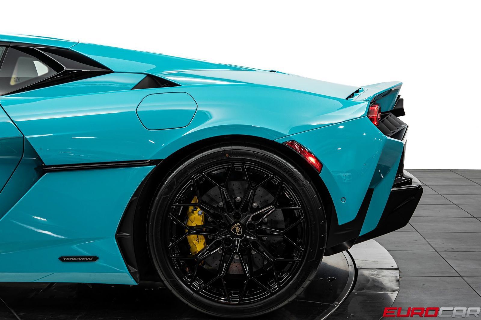 Used 2026 Lamborghini Temerario AWD/4WD image 14