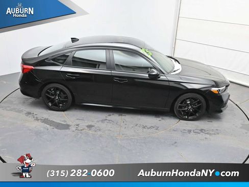 Used 2023 Honda Civic Sport image 30