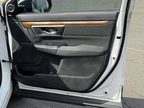 Used 2018 Honda CR-V EX image 8