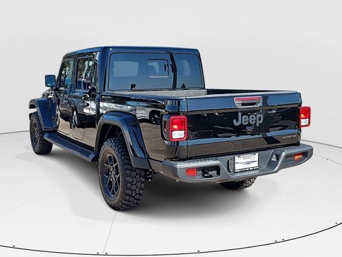 New 2025 Jeep Gladiator Willys image 5