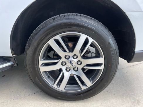 Used 2023 Ford Expedition Limited image 20