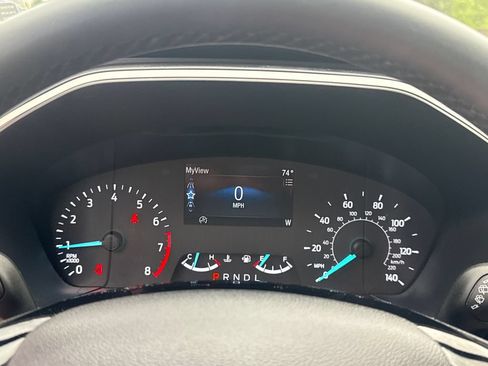 Used 2022 Ford Escape SE w/ Convenience Package AWD/4WD image 16