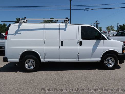 Used 2020 Chevrolet Express 2500 w/ Enhanced Convenience Package RWD image 6