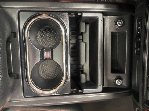 Used 2021 Nissan Titan PRO-4X w/ Pro-4x Convenience Package image 25