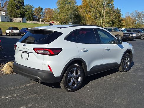 Certified 2025 Ford Escape ST-Line w/ Tech Pack #1 image 3