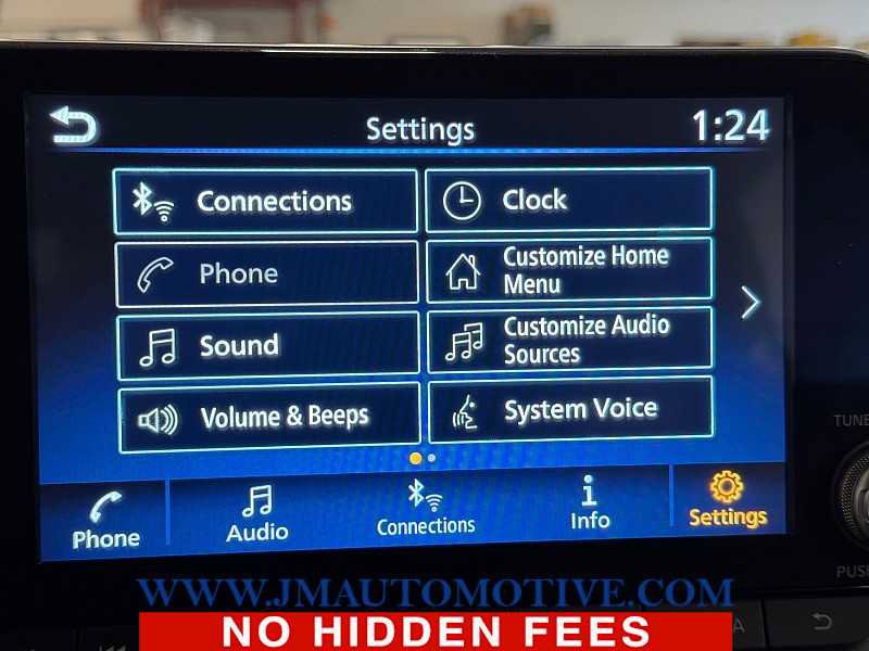Used 2024 Nissan Sentra SV FWD image 27