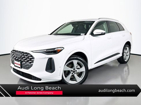 New 2025 Audi Q5 Premium Plus image 1