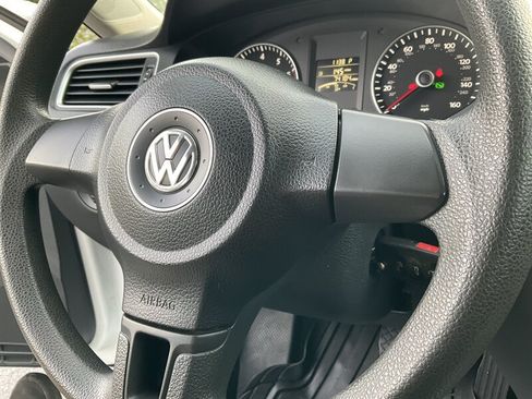 Used 2014 Volkswagen Jetta SE FWD image 21