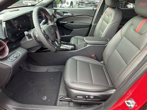 New 2026 Chevrolet Trax RS w/ Driver Confidence Package FWD image 16