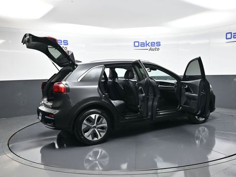 Used 2021 Kia Niro EX Premium image 54