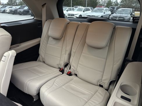 Used 2022 Mercedes-Benz GLS 450 4MATIC image 23