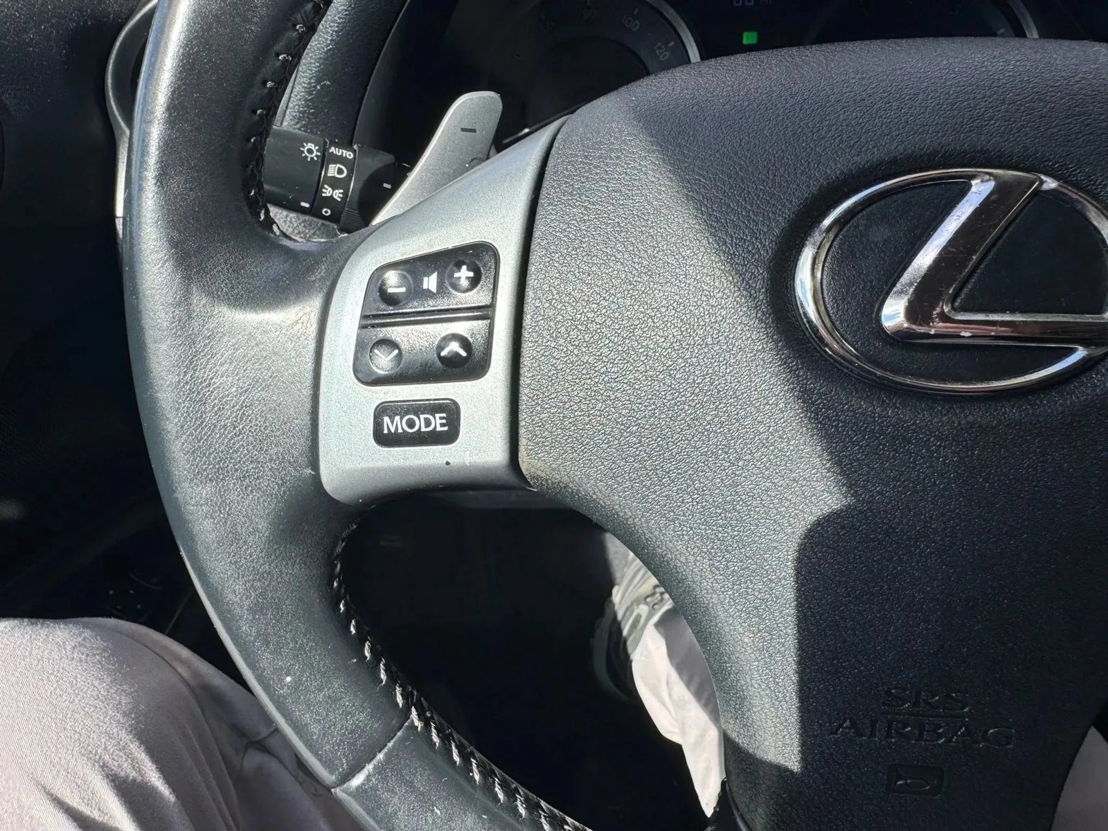 Used 2011 Lexus IS 250 w/ Premium Pkg Value Edition RWD image 26