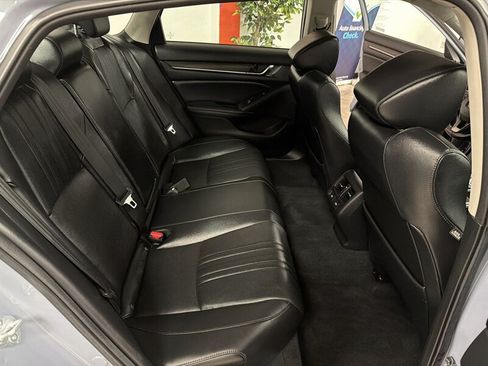Used 2021 Honda Accord Touring image 36