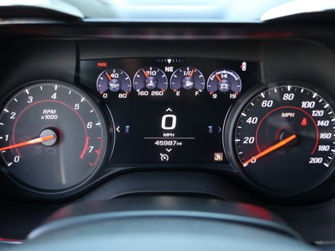 Used 2020 Chevrolet Camaro SS image 20