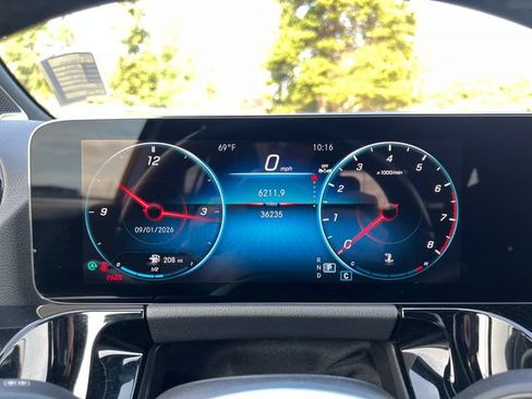 Used 2023 Mercedes-Benz GLA 250 4MATIC image 20