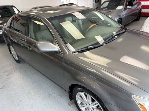 Used 2007 Toyota Avalon Limited FWD image 4