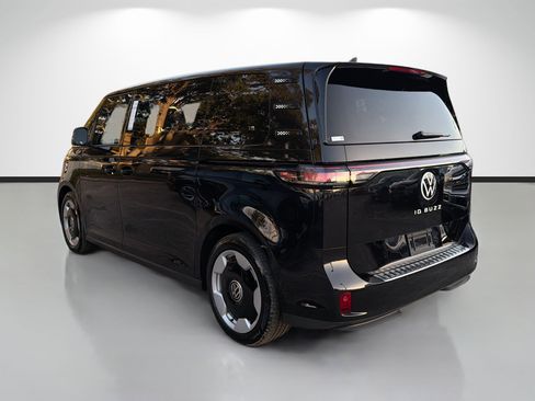 New 2025 Volkswagen ID. Buzz Pro S image 5
