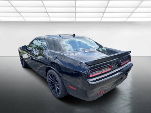 Used 2023 Dodge Challenger SRT Hellcat image 4