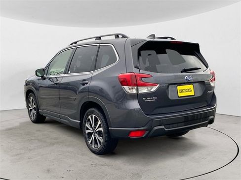 Used 2024 Subaru Forester Limited image 3