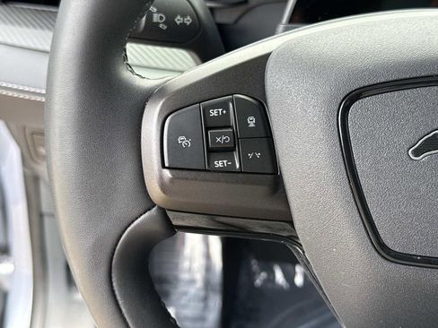 Used 2022 Ford Mustang Mach-E Premium AWD/4WD image 40