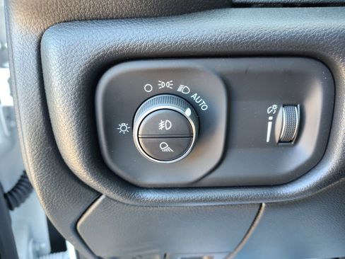 New 2026 RAM 2500 Tradesman image 17