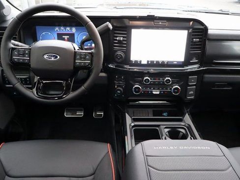 New 2026 Ford F250 Lariat w/ Black Appearance Package AWD/4WD image 6