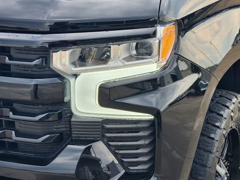 Used 2023 Chevrolet Silverado 1500 RST AWD/4WD image 9