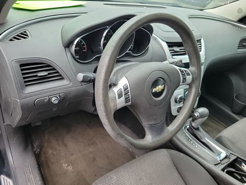 Used 2010 Chevrolet Malibu LT w/ Power Convenience Package FWD image 17